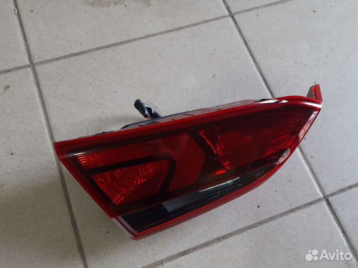 Фонарь левый в багажник Solaris 2