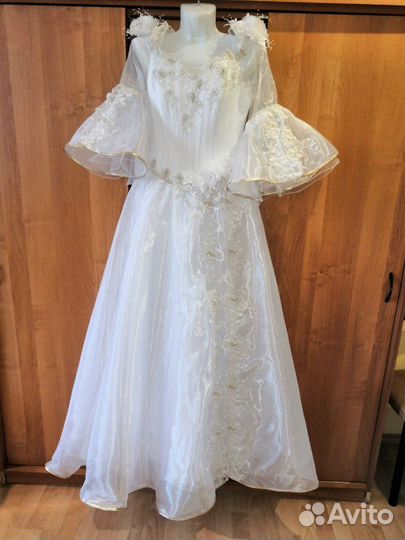 Продам свадебное платье