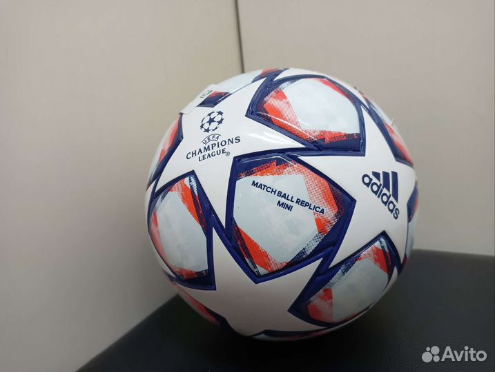 Мини-мячи от Адидас