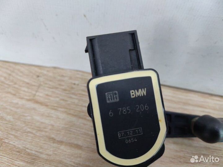 Датчик высоты дорожного просвета Bmw X5 Рест E70