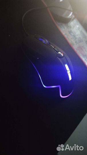 Игровая проводная мышь