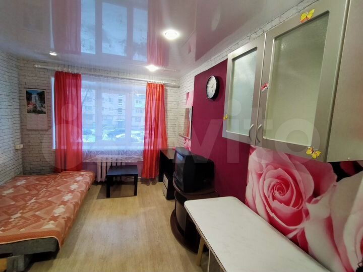 Комната 14 м² в 6-к., 2/5 эт.