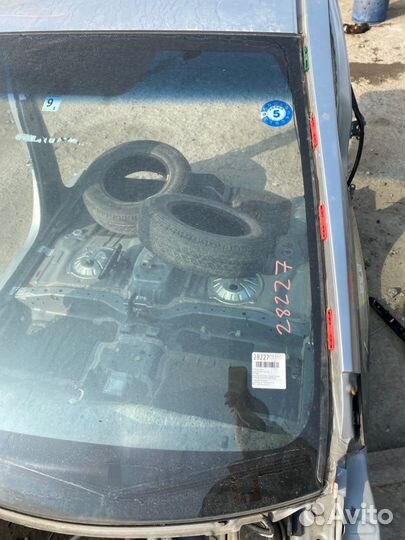 Лобовое стекло Honda Fit GP6 LEB 2014