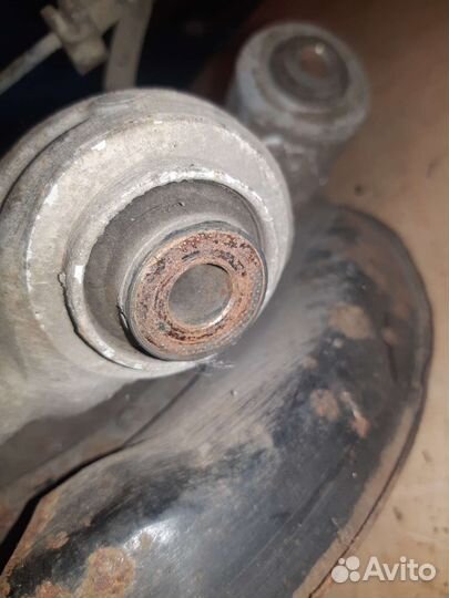 Кулак задний правый Honda Accord 8 (2.0)