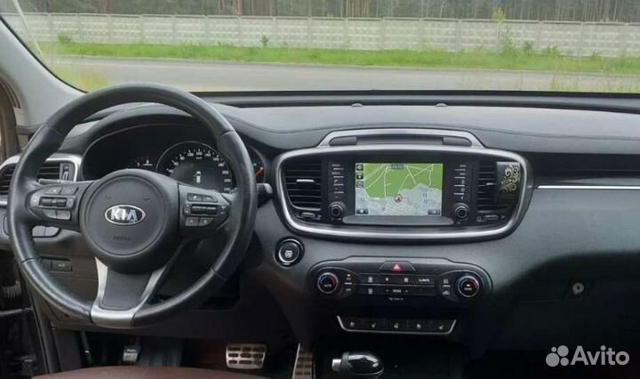 Штатное головное устройство на KIA sorento prime