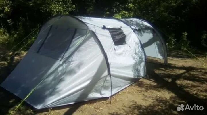 Палатка кемпинговая туристическая