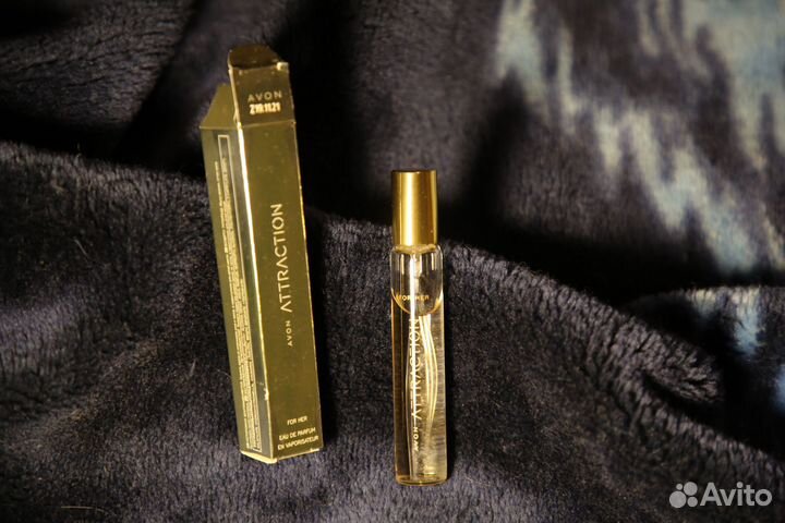 Парфюмерная вода женская Avon Attraction For Her 1