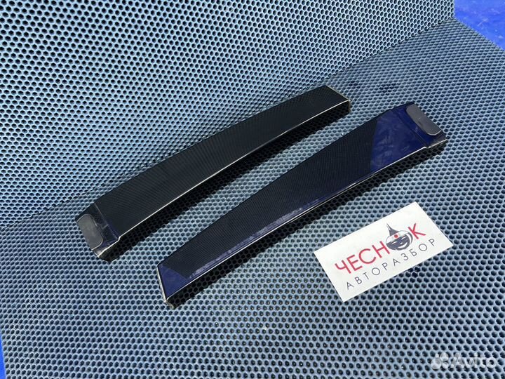 Накладка центральной стойки VW Touareg GP