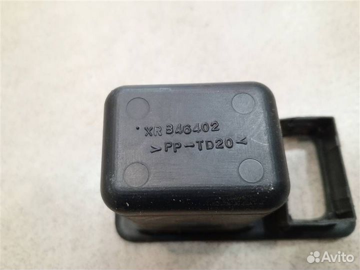 Накладка торпедо Mitsubishi Pajero iO 1998-2007