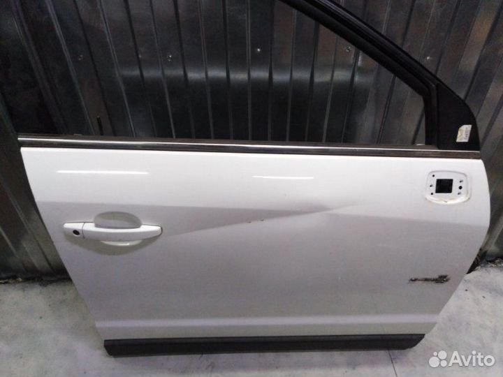 Дверь передняя правая Opel Antara C140 2.4