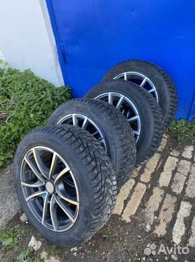 Зимний комплект Hankook на тойоту 205/55R16