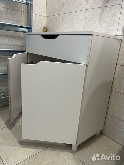 Комод белый