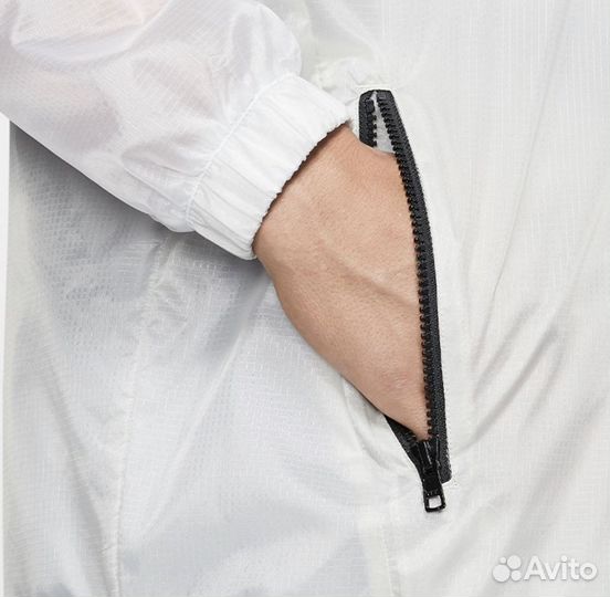 Ветровка Jordan Engineered