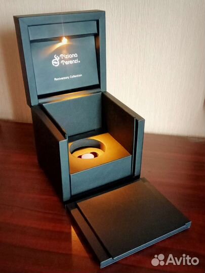 Коробка от духов Tiziana Terenzi Kristina