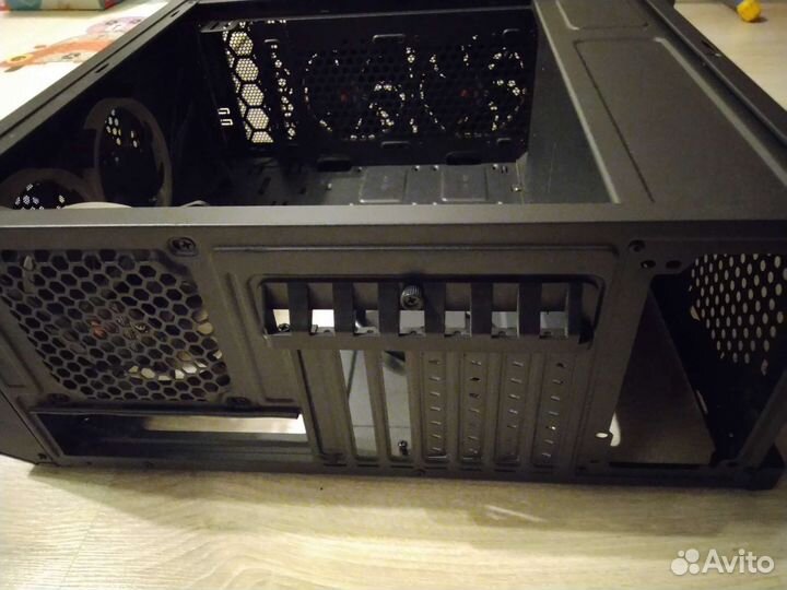 Компьютерный корпус cougar MX330