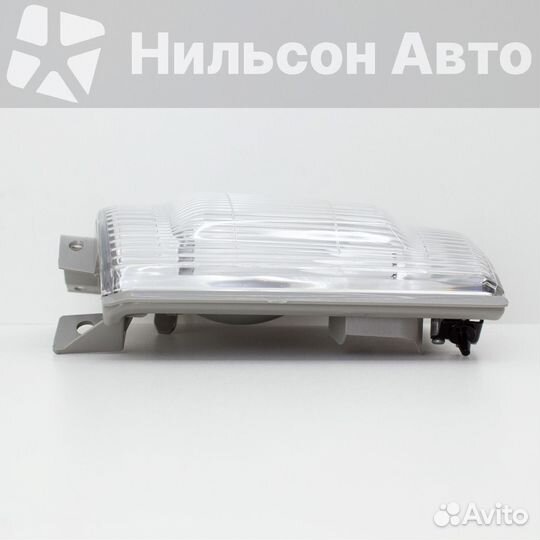 Габарит toyota dyna 1998-2003 г белый, левый, zevs