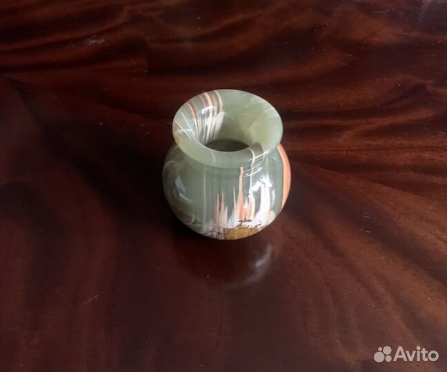 Вазочка из оникса