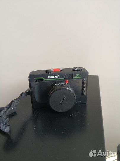 Плёночный фотоаппарат Смена-35