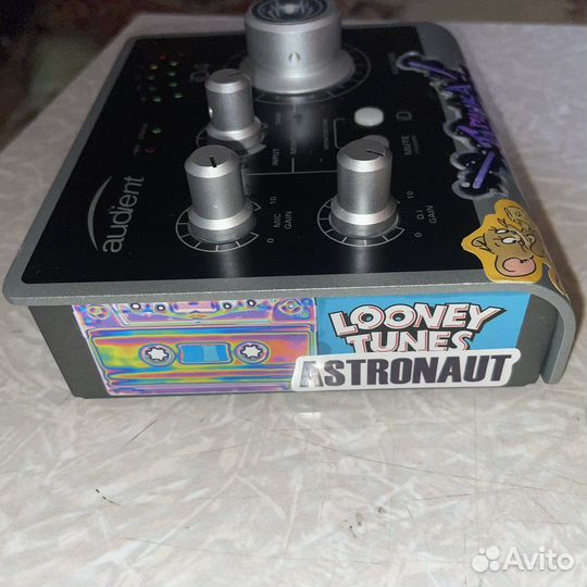 Звуковая карта audient id4