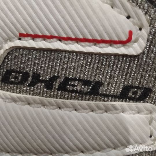 Коньки для хоккея и просто катание размер 32-35