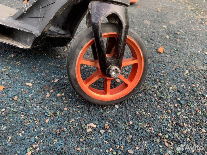 Трюковой самокат кастом