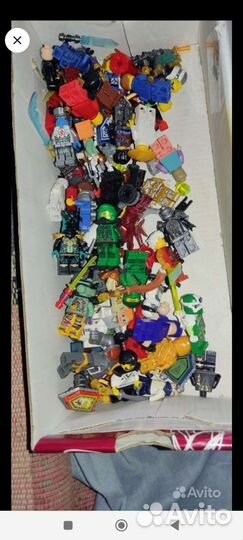 2 коробки лего