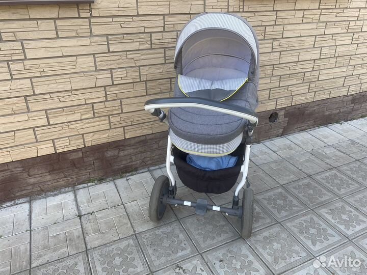 Продам коляску 2 в 1