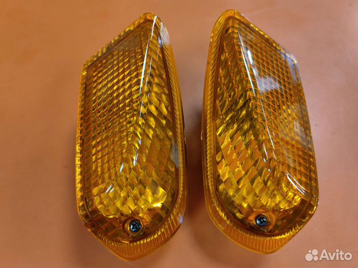 Поворотники задние Kawasaki ZZR 400