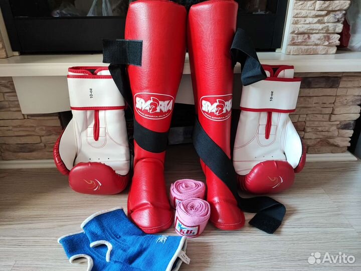 Защита голени, перчатки