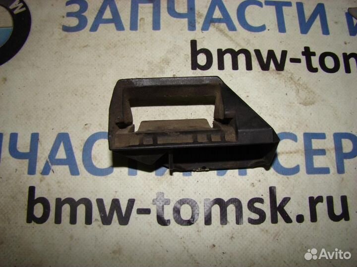 Кронштейн нижний крепления радиатора BMW 116i E87