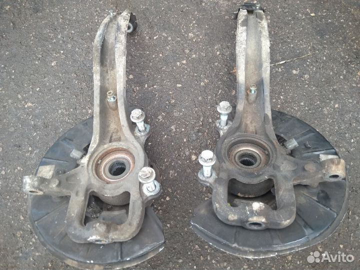 Кулак поворотный передний Q7, Touareg, Cayenne