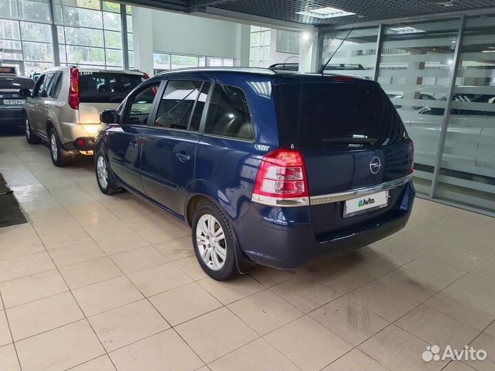 Opel Zafira 1.8 МТ, 2012, 153 711 км