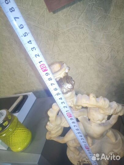 Статуэтка подсвечник большая