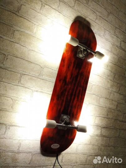 Светильник лофт скейтборд