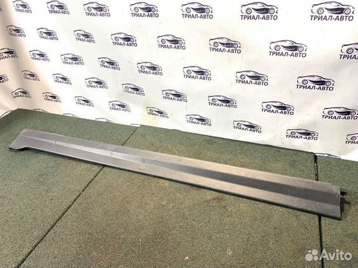 Накладка порога левая Land Rover Freelander 2 2.2L