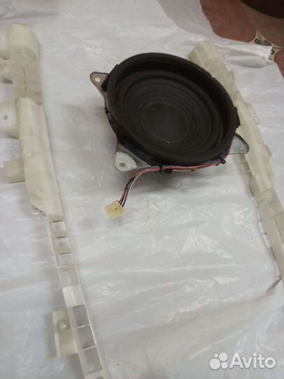 Subwoofer от crown grs180, 06г