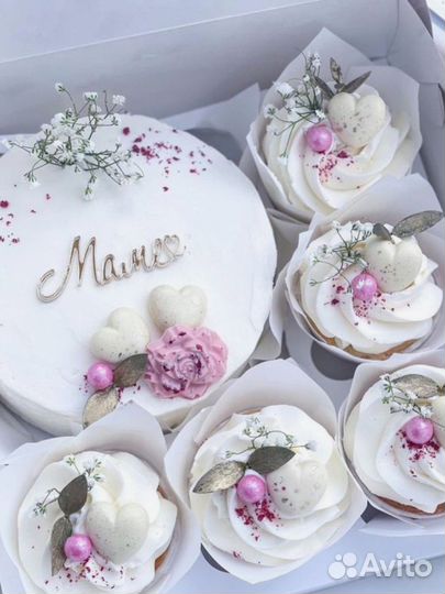 Набор бенто торт и капкейки