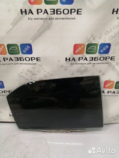 Стекло двери заднее правое Toyota Camry XV50