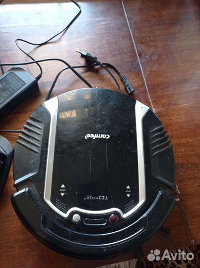 Робот пылесос