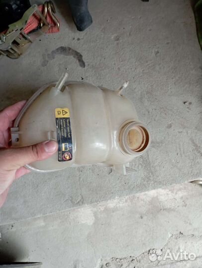 Расширительный бачок Saab 9-5