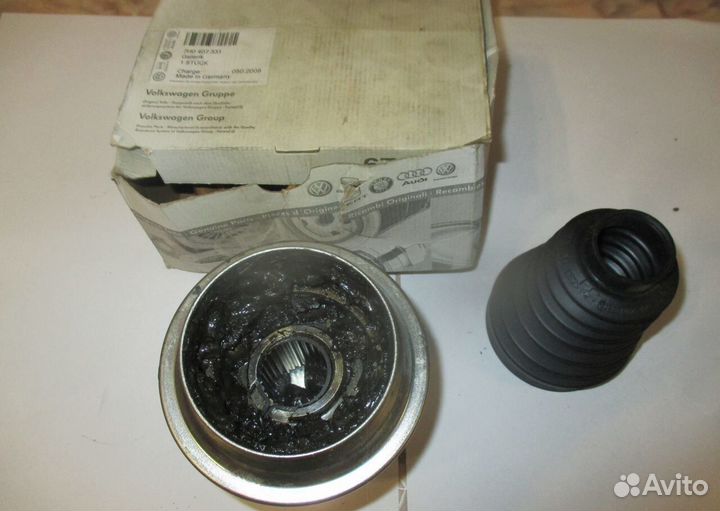 Шрус внутренний Volkswagen transporter 5 7H0407331