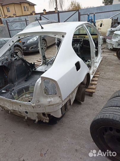 Кузов по частям Skoda Octavia A5