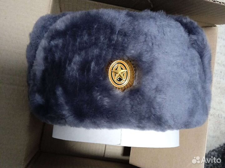 Мужская шапка