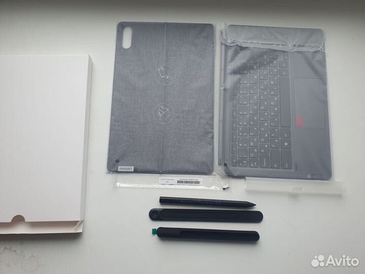Клавиатура + стилус планшета Lenovo Tab P11 Pro