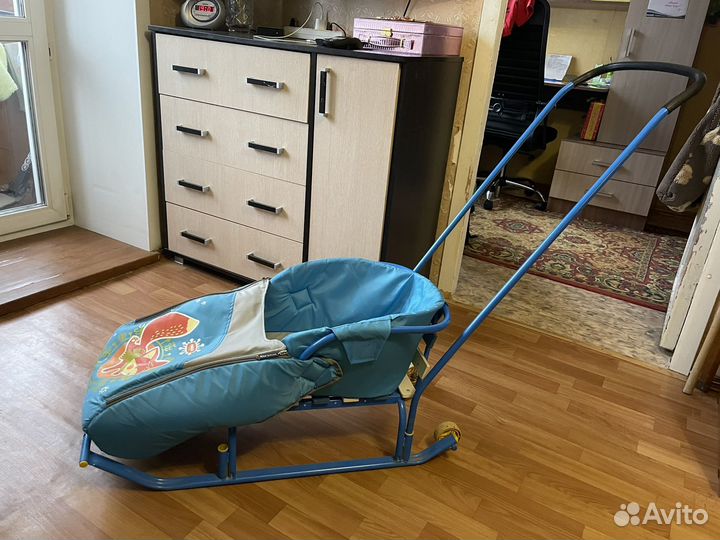 Продам санки