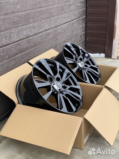 Комплект дисков Toyota R21 5*150 FB (326) E