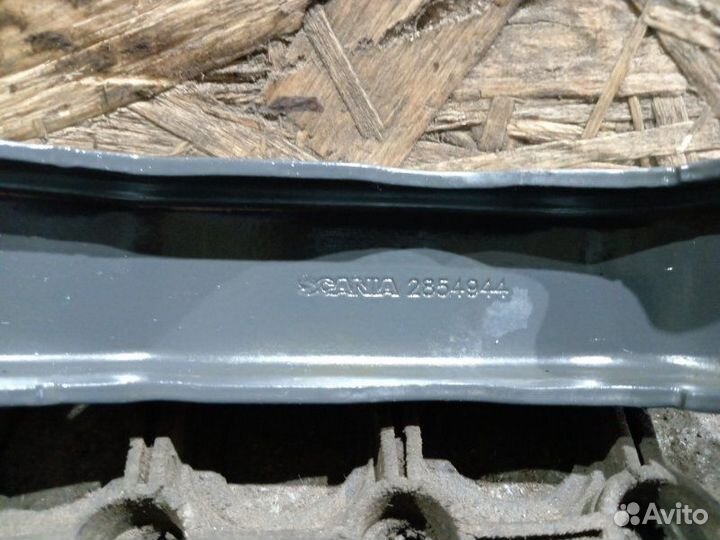 Кронштейн противошумного экрана Scania P8X400