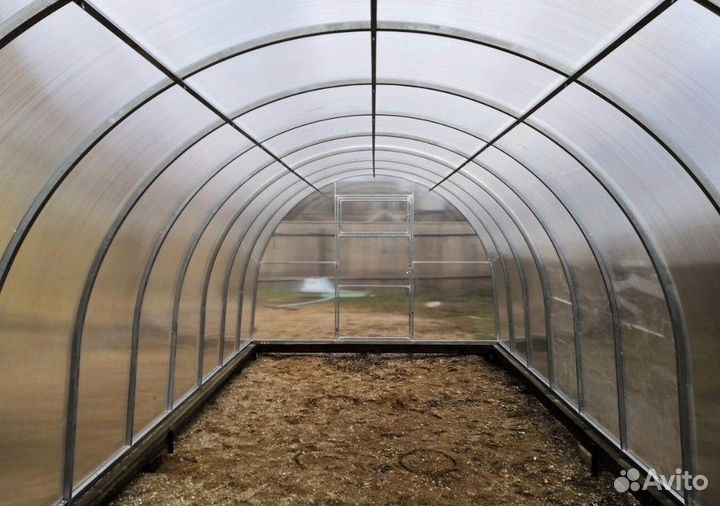 Теплица из поликарбоната