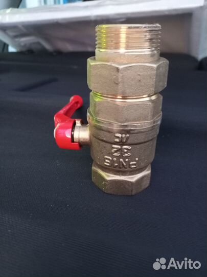 Кран шаровый ду 32 с разъëмной резьбой