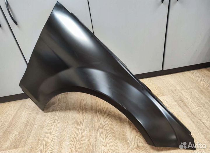 Крыло переднее Mercedes c класс w204